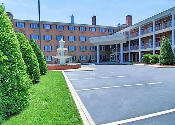 Hotel Days Inn By Wyndham Williamsburg Historic Area